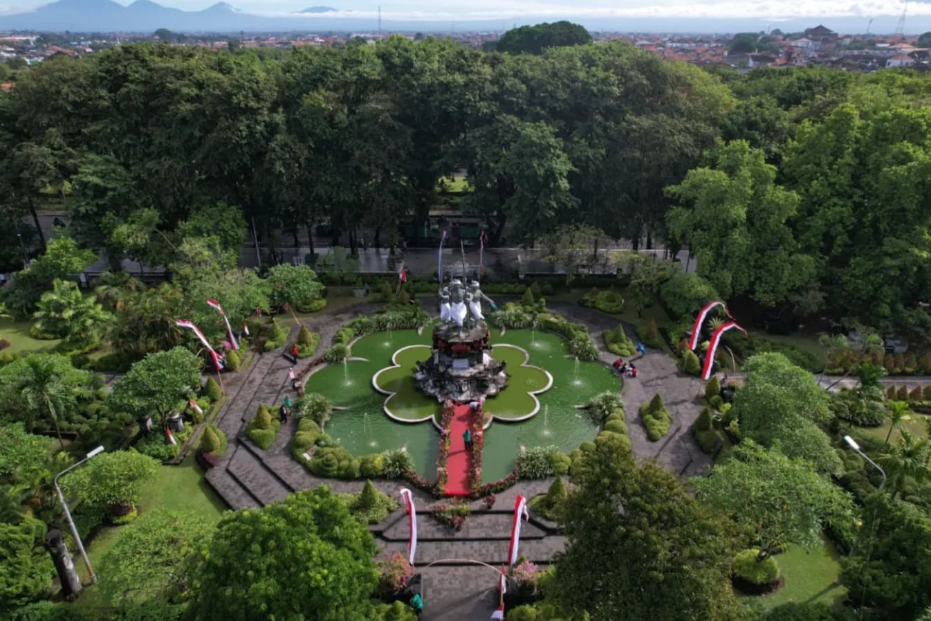 Lapangan Puputan Badung (I Gusti Ngurah Made Agung)